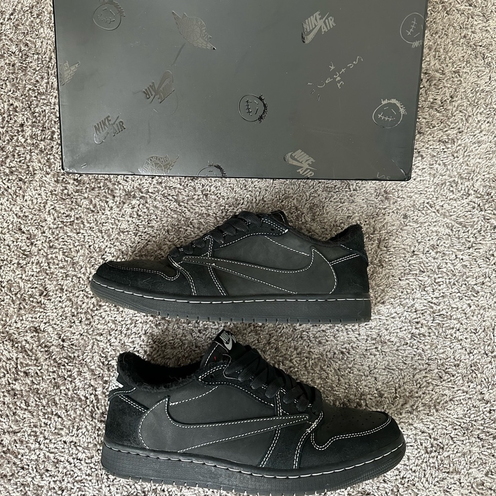 Jordan x Travis Scott 1 Low Black Phantom